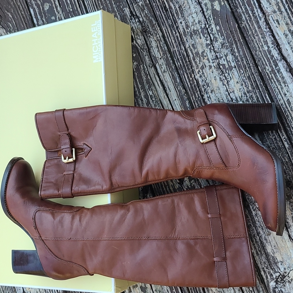 MICHAEL Michael Kors Shoreham Boots Ladies sz 7 Brown Leather Buckle